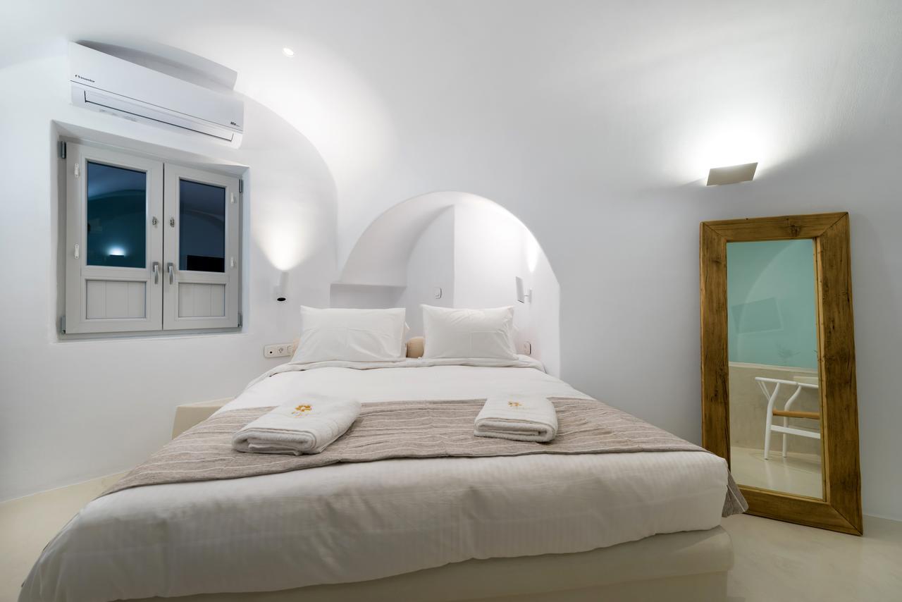 Iriana Suites Фіра Екстер'єр фото