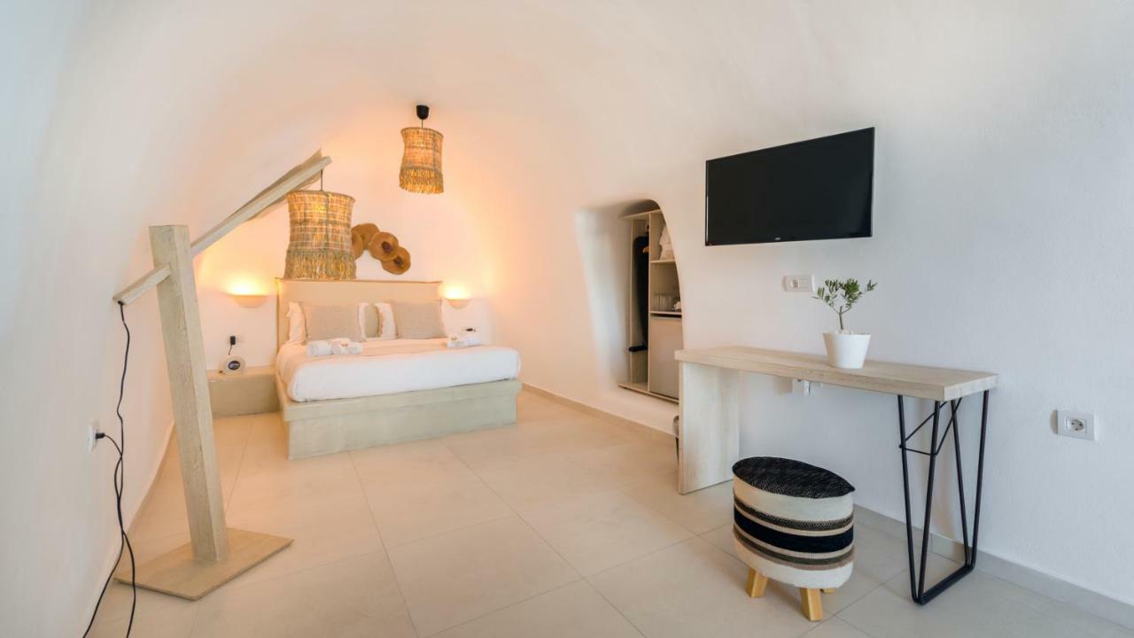 Iriana Suites Фіра Екстер'єр фото