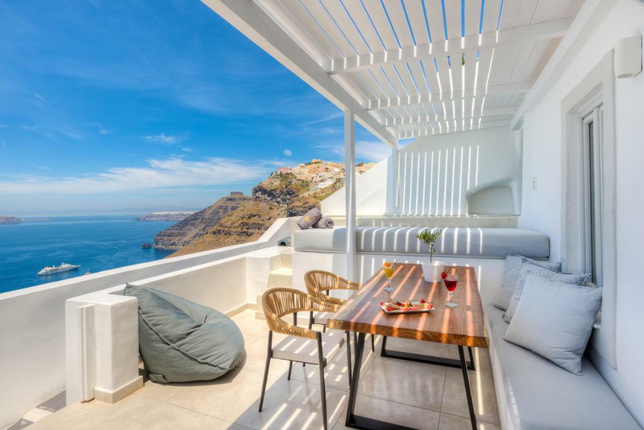 Iriana Suites Фіра Екстер'єр фото